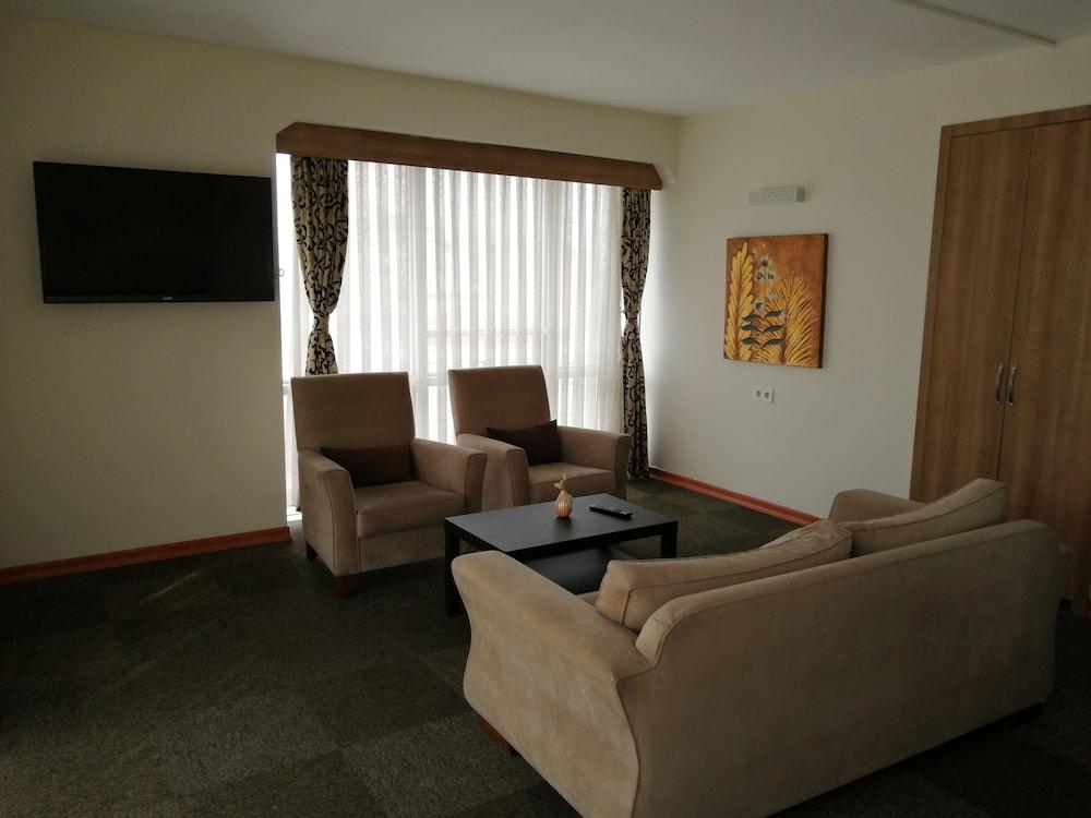 Nice Royal Istanbul Ngoại thất bức ảnh